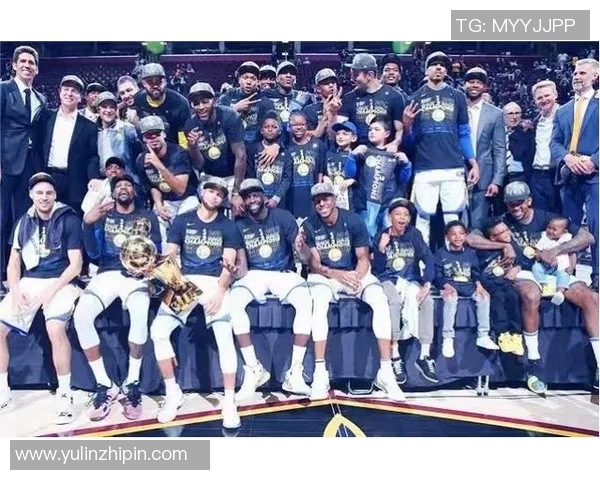 昔日王者勇士状态下滑，何去何从？